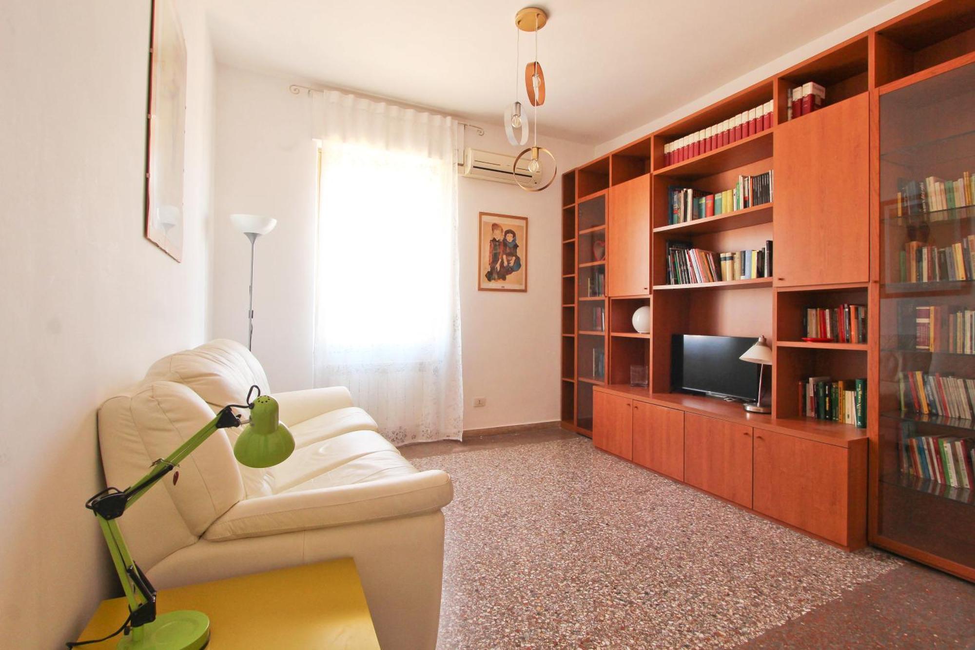 Julia Apartment